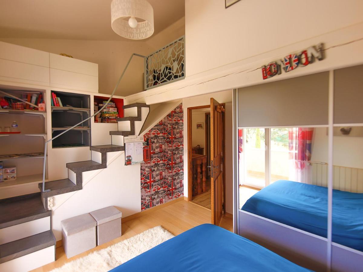 Les Ecureuils Apartment Saint-Cannat Exterior photo